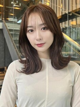ノイズオオサカ 梅田店(NOISM OSAKA) 小顔外ハネミディアムアッシュ20代30代40代くびれミディ韓国ヘア