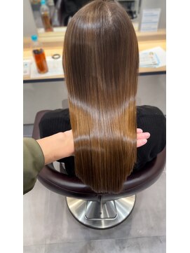 マオリ ホアロハ バイ アヌエヌエ(maoli hoaloha by anuenue) 【大熊佑哉】髪質改善/艶髪/ナチュラルストレート