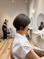 ヘアポケット スタイル店(HAIR POCKET) 上品さと抜け感を両立する丸みショート