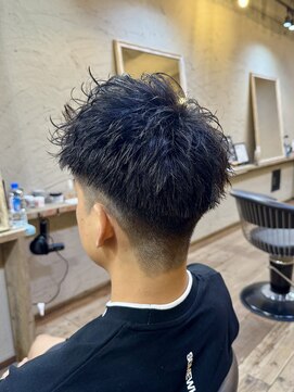 ミオ ベガ(Mio'' VEGA) アップバングショート