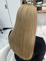 ロンドルピナス 小倉(Lond Lupinus) ブルーブラック/ワイドバング/美髪のススメ/外ハネボブ/北九州/