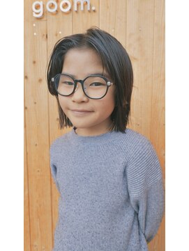 秋の抜け感ボブ外ハネ　キッズカット