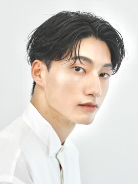 レタッチ バイ フィフス 銀座(RETOUCH by fifth) 銀座フェザーパーマツイストスパイラルパーマセンターパート眉毛