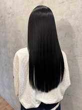 セラ(SERA)&nbsp;美髪【縮毛矯正/髪質改善/トリートメント/白髪染め/白髪ぼかし】