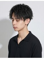 ジェットブラックキューサンロク(JET BLACK 936)&nbsp;ソフト縦落ちツイストスパイラルパーマ