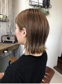 外ハネスタイル