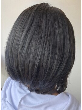 ソメショウ(Somesyo) 暗め透明感ブルー