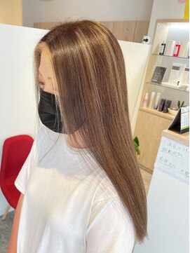 アズールサン 草加西口店(azule-sun) フェイスフレーミング　ハイライト　ベージュ　かきあげロング