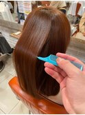 大人可愛い つやカラー 縮毛矯正 ナチュラルブラウン