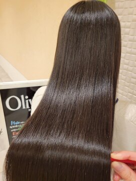 オリーブスバイネオリーブ(Olive's by neolive) 【Olive's by neolive  新宿】AujuaNewトリートメント＊