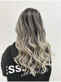 white color×バレイヤージュ