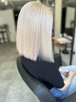 ラフ 難波店(LAFF) #黒髪#ボブルフ#ネビージュ#小顔#ワンレン