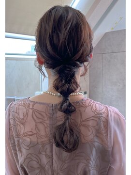 ロンド 表参道店(Lond) 特別な日のヘアアレンジ　ふんわり編みおろし