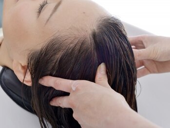 琴線の写真/極上ヘッドスパで血行促進し頭皮から美しく健康的な髪へ。頭皮の汚れを落とし、髪の芯まで潤う艶感を♪