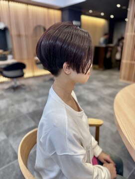 リファインド(REFINED) よりオシャレに!刈り上げハンサムショート 五十嵐