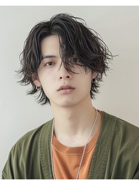 コースト バイ マグ 塩尻店(COAST by Mag) 前下がりセンターパートマッシュニュアンスパーマ刈り上げ