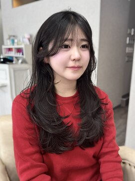 ジーナ 梅田(Zina) 顔まわり/くびれ/レイヤーカット/髪質改善/大阪/【Zina梅田】