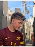 フェザーパーマサーフカール刈り上げマッシュベリーショート
