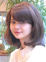 レウナ 外苑前(Reuna)&nbsp;大人可愛い内巻きスタイル【外苑前・青山・表参道】