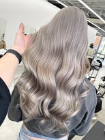 エゴル ナゴヤサカエ(ENGOL NAGOYA SAKAE)&nbsp;パールグレージュ/ハイトーンカラー