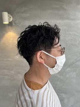 ヒビ(hibi) スパイラルパーマ