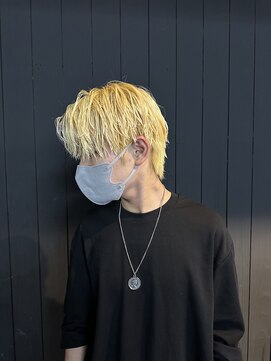 フォーシー(For.c.c.c.c) ハイトーンセンターパート[川口/浦和/越谷/東川口/メンズパーマ