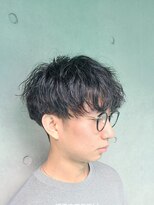 ヒート トウキョウ 目黒店(HEAT TOKYO)&nbsp;ツイスパセンターパートマッシュ波巻きダウンパーマメンズ目黒