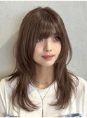 顔周りレイヤーカットグレージュカラーくびれボブベージュカラー