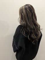 ヘアースタジオ ゼン カロン(Hair studio Zen kalon)&nbsp;おしゃれハイライト、白髪ぼかし