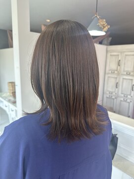 ユルフ(yulf) 明るめアッシュ