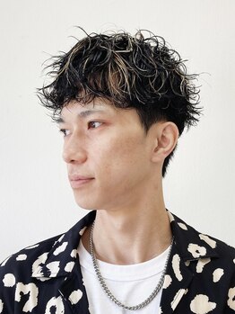 メンズサロンだからできるセンターパート/マッシュ/ウルフに似合うパーマをご提案☆