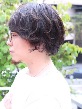 ツイギー 宮西店(TWiGGY) 【アンニュイなメンズパーマ】