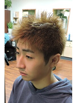 ユニサロンクボタ ショートアッシュ