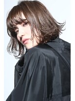 リー 甲子園(Lee)&nbsp;セミウェット揺れる毛先に女っぽさ肩上ボブ