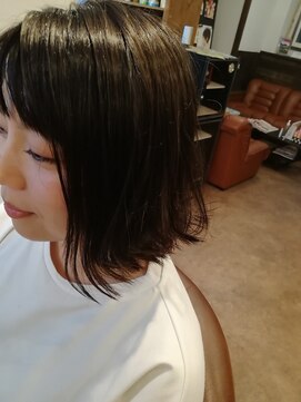 ラボーテ 南大分店(La Beaute') 【小顔効果×デザインフロント】黒髪オシャレガーリーショート
