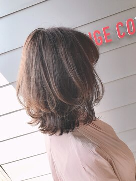 オレンジ カウンティ(ORANGE COUNTY) ミルクティーベージュカラーくびれレイヤー