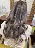 ホワイトシルバー