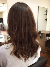 ストラダ ヘア デザイン(Strada hair design)