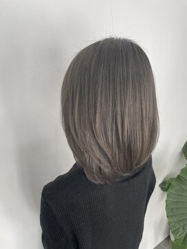 ルヴェルヘアー(Revel hair) ヌードベージュ×ふわボブ