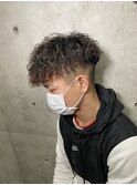 前下がりマッシュツーブロック刈り上げスパイラルパーマ