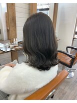 ナンバー アンフィール 渋谷(N° anfeel) 髪質改善ミディアムボブ韓国風くびれヘアオリーブグレー