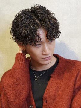 レイズ ルーツ 名古屋 名駅店(RAYS ROOTS) 2way刈り上げツーブロック波巻きスパイラルマッシュパーマ名古屋