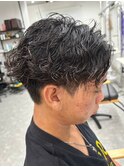 波巻きパーマメンズパーマメンズヘアツーブロックツイストパーマ