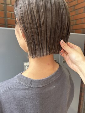 ゴーシェン 津田沼本店(Goshen) オリーブベージュ×外ハネボブ