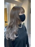 シールエクステでハイライトカラー［新宿/レイヤーカット/前髪］