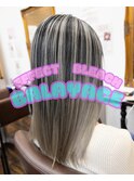 毛先残留あり！ 追いブリーチのバレイヤージュ