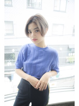 サロンドミルク 原宿(salon de MiLK) 【salon de MiLK原宿】耳かけセンターパート×クールボブ