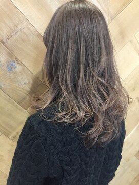 ロロネー 三国(Lolonois) 【Lolonois三国】モカグレージュ