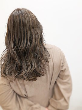 ラフューネ ヨコハマ(Raffune Yokohama) アッシュすぎないアッシュベージュ/RaffuneYokohama高田