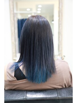 プリュム(PLUME) インナーカラーブルー